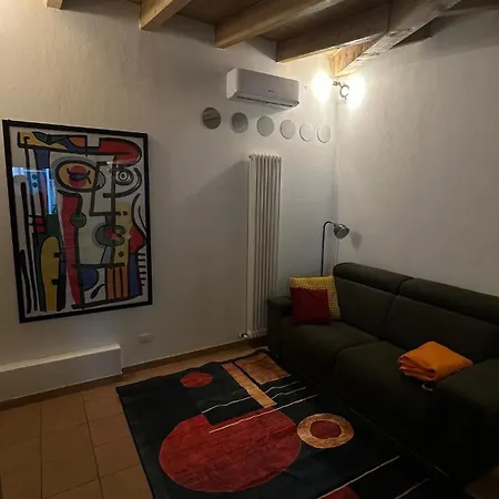 Dimora Farnese شقة